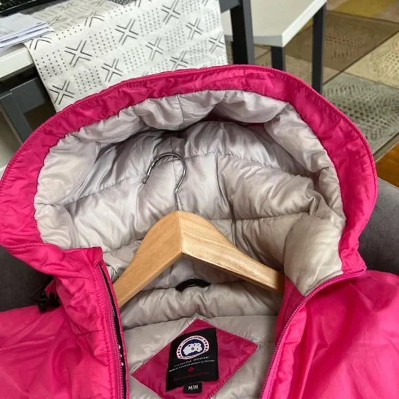 Canada Goose Pink Hooded Jacket - Picture 2 of 15